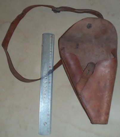 Hace unos días encontré por casualidad en una web extranjera un arma a la venta que hacía muchos años 131