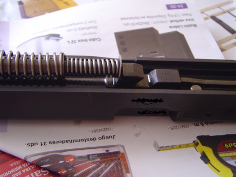 Hola, recientemente adquiri una glock-17 4ºgen con menos de 2 años y poco uso

La primera impresion es 10