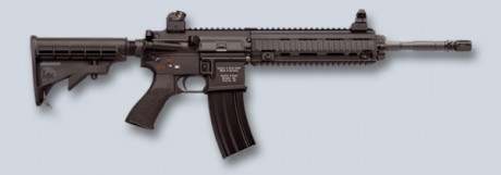 Se puede confirmar con las fotos que están adquiriendo SCAR-L

Pero también se ha visto la policía Francesa 22