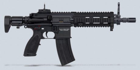 Se puede confirmar con las fotos que están adquiriendo SCAR-L

Pero también se ha visto la policía Francesa 20