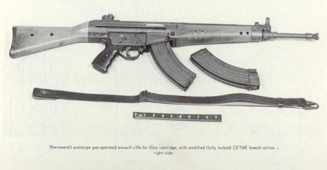 Se puede confirmar con las fotos que están adquiriendo SCAR-L

Pero también se ha visto la policía Francesa 30