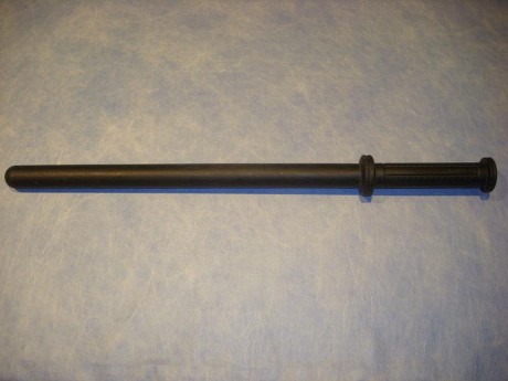 Hola!!!

Vendo defensa semirrígida. 
Marca: SHOKE
Material: elastómero
Longitud: 60 centimetros.
Estado: 00