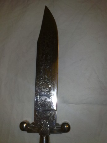 Hola:

Tengo 52 años y algunas de estas navajas ya eran viejas cuando las encontré o compré, pue ya no 110