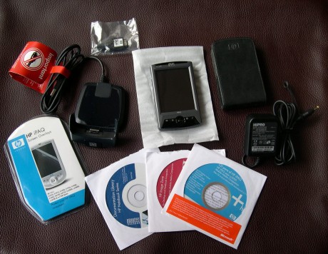 Vendo en 100€, o cambio por material de tiro o cámara reflex, que puedan cuadrarme, IPAQ RX3715, impecable. 02