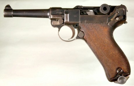 Hace unos días encontré por casualidad en una web extranjera un arma a la venta que hacía muchos años 20