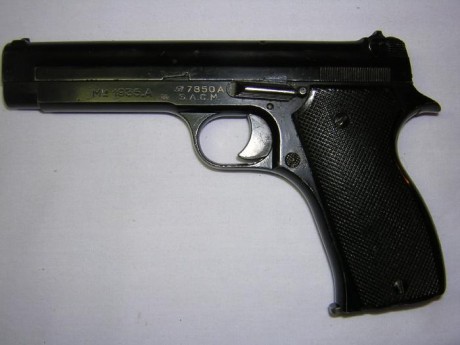 Hace unos días encontré por casualidad en una web extranjera un arma a la venta que hacía muchos años 140