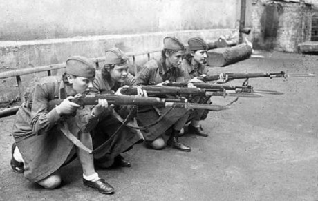 Hace unos días encontré por casualidad en una web extranjera un arma a la venta que hacía muchos años 50