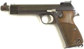 Hola,he abierto este hilo para que todos aquellos que tengais armas Españolas,podais lucirlas aqui con 131