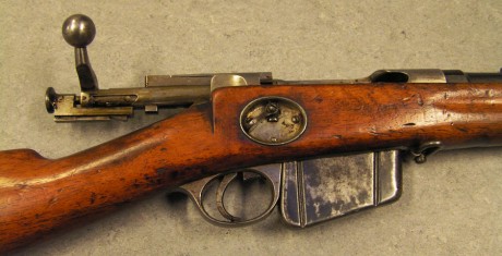 Hace unos días encontré por casualidad en una web extranjera un arma a la venta que hacía muchos años 100