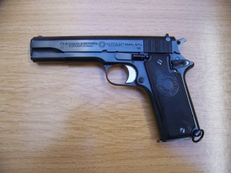 Hola quisiera saber algo de una pistola star modelo super cal.9pb que un buen amiguo me a regalado pues 40