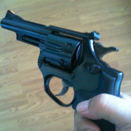 Hola,he abierto este hilo para que todos aquellos que tengais armas Españolas,podais lucirlas aqui con 170