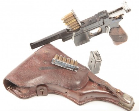Hace unos días encontré por casualidad en una web extranjera un arma a la venta que hacía muchos años 31