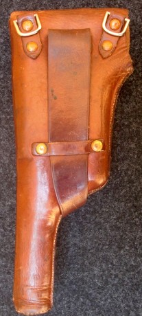 Hace unos días encontré por casualidad en una web extranjera un arma a la venta que hacía muchos años 150