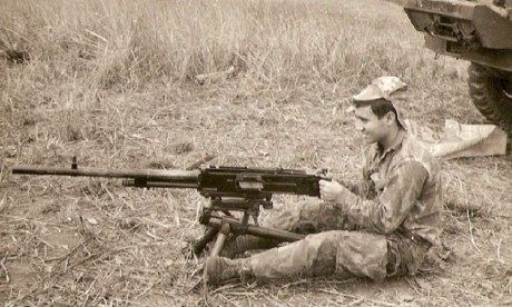 Hace unos días encontré por casualidad en una web extranjera un arma a la venta que hacía muchos años 131