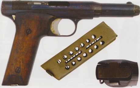 Hace unos días encontré por casualidad en una web extranjera un arma a la venta que hacía muchos años 21