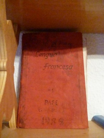  Buen corto !! pero hay una gran pega!! esos uniformes ni siquiera son españoles y esas escopetas de caza 80