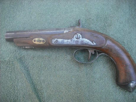 Buenas noches, necesito ayuda tengo una pistola de avancarga de 1856 fabricada en EIBAR por un tal Esteban 51