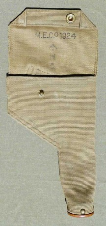 Hace unos días encontré por casualidad en una web extranjera un arma a la venta que hacía muchos años 102