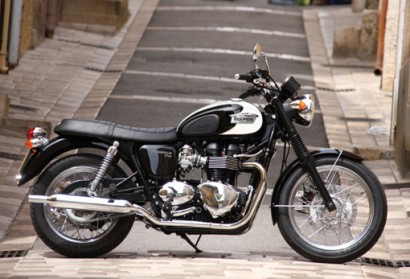 Pues eso, que como me gustan tanto las motos, y desde los quince años las uso, sea invierno o verano, 90