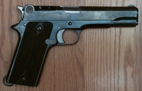 Hace unos días encontré por casualidad en una web extranjera un arma a la venta que hacía muchos años 120