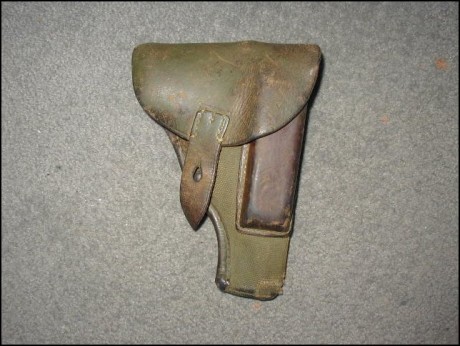 Hace unos días encontré por casualidad en una web extranjera un arma a la venta que hacía muchos años 40