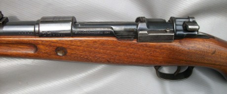 Hace unos días encontré por casualidad en una web extranjera un arma a la venta que hacía muchos años 150