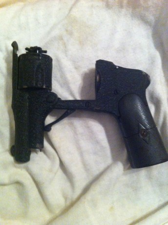 Buenos dias compañeros, alguno me puede indicar informacion sobre este revolver que me han eseñado este 00
