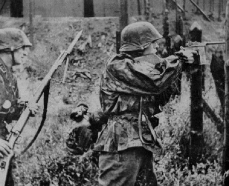Hace unos días encontré por casualidad en una web extranjera un arma a la venta que hacía muchos años 130