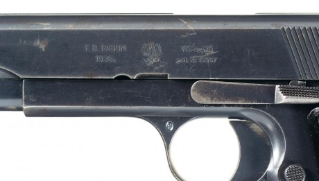 Hace unos días encontré por casualidad en una web extranjera un arma a la venta que hacía muchos años 62