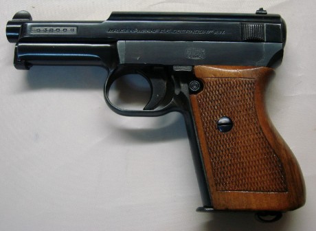 Hace unos días encontré por casualidad en una web extranjera un arma a la venta que hacía muchos años 160