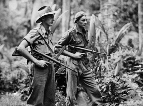 Hace unos días encontré por casualidad en una web extranjera un arma a la venta que hacía muchos años 40