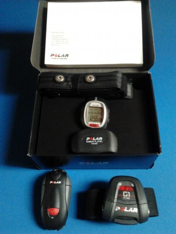 Pulsometro Polar RS300X + GPS S1 + Sensor de pie S1.

El pulsometro y el sensor de pie tiene un par de 00