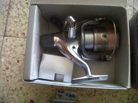 Dos equipos de pesca identicos ideales para una pareja o un padre e hijo. 2 cañas Mitchell Universe T 01