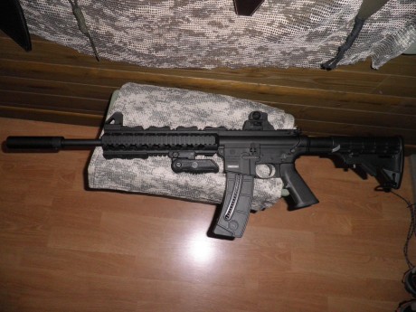 Hola,saco este nuevo tema,pues como yo,muchos de vosotros,amantes de las armas de corte tactico del 22,customizais,vestis,adornais 70