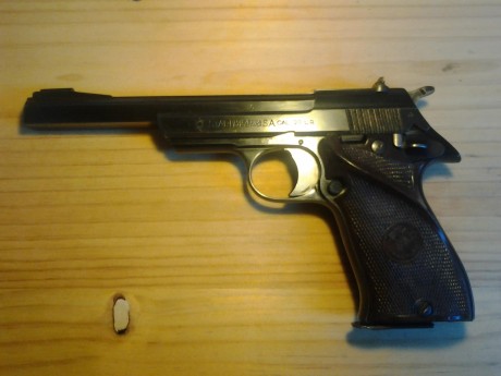 Hola,he abierto este hilo para que todos aquellos que tengais armas Españolas,podais lucirlas aqui con 00