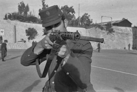 Hace unos días encontré por casualidad en una web extranjera un arma a la venta que hacía muchos años 62
