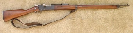 Bueno aqui estamos otra vez pero esta vez con ayuda 
Empezamos con armamento ligero FUSILES

FUSIL MAUSER 140