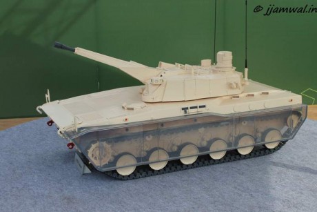 Creo que es TATA, presentado en DEFEXPO 2012.
Y me parece curioso por recordarme a varios y portar torre 01