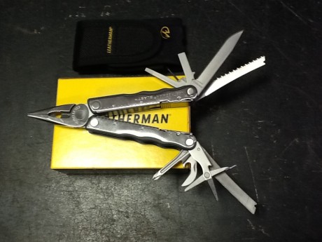 Pongo a la venta varios alicates multiusos de la casa Leatherman.

Todos están sin estrenar, van en sus 20