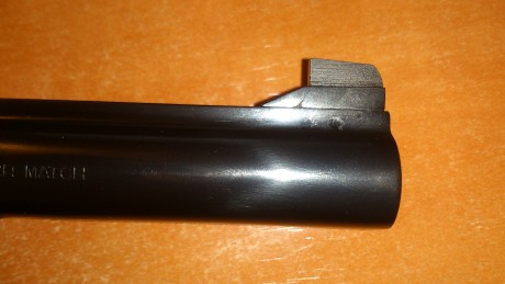 buenas.
hace poquito compre un revolver astra mach de 6"

tengo un problema y es que dejando el alza 22