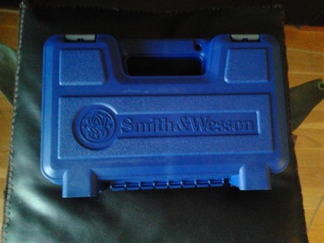   Hola chicos, como veo que falta un sub-foro de esta marca (lo hay de Glock, de 1911's, de Revólveres, 42