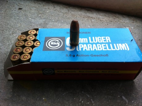 Se ha hablado mucho de..... "si pudieramos tener un arma o portar un arma, cual seria????", 90