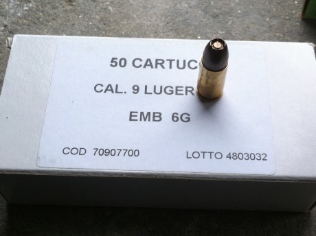 Se ha hablado mucho de..... "si pudieramos tener un arma o portar un arma, cual seria????", 100