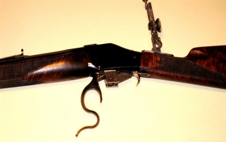 Ya amenacé hace tiempo en el hilo de los Benelli, seguramente es el rifle más extendido en España y cada 61