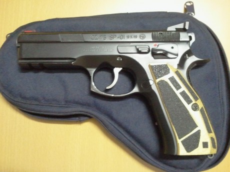 Hola amigos! ya que se muestran tantas armas buenas creo que a los propietarios de una cz 75 se nos tendría 140