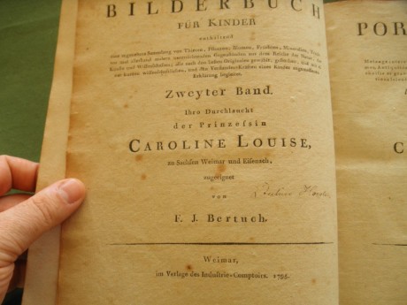 Hola, me encantan los libros antiguos, de historia, de ciencias sobre todo, biología, libros de naturalistas, 130
