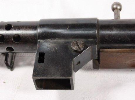 Hace unos días encontré por casualidad en una web extranjera un arma a la venta que hacía muchos años 120
