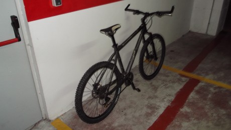 Vendo mi bicicleta MTB Rockrider modelo 8.1 en buen estado, la vendo por no usar, y debido a que no lo 12