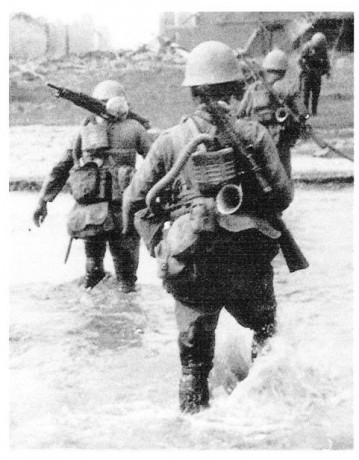 Hace unos días encontré por casualidad en una web extranjera un arma a la venta que hacía muchos años 160