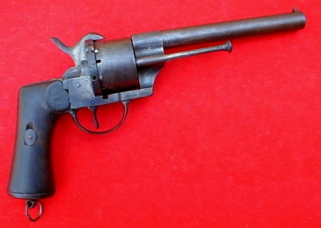 Hace unos días encontré por casualidad en una web extranjera un arma a la venta que hacía muchos años 30
